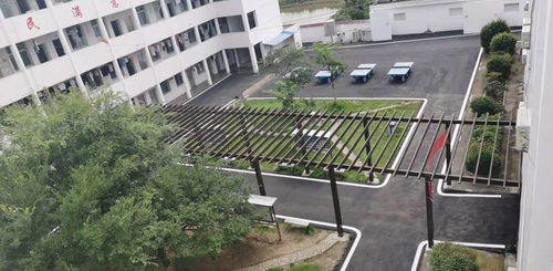 岳阳电子商务专业学院